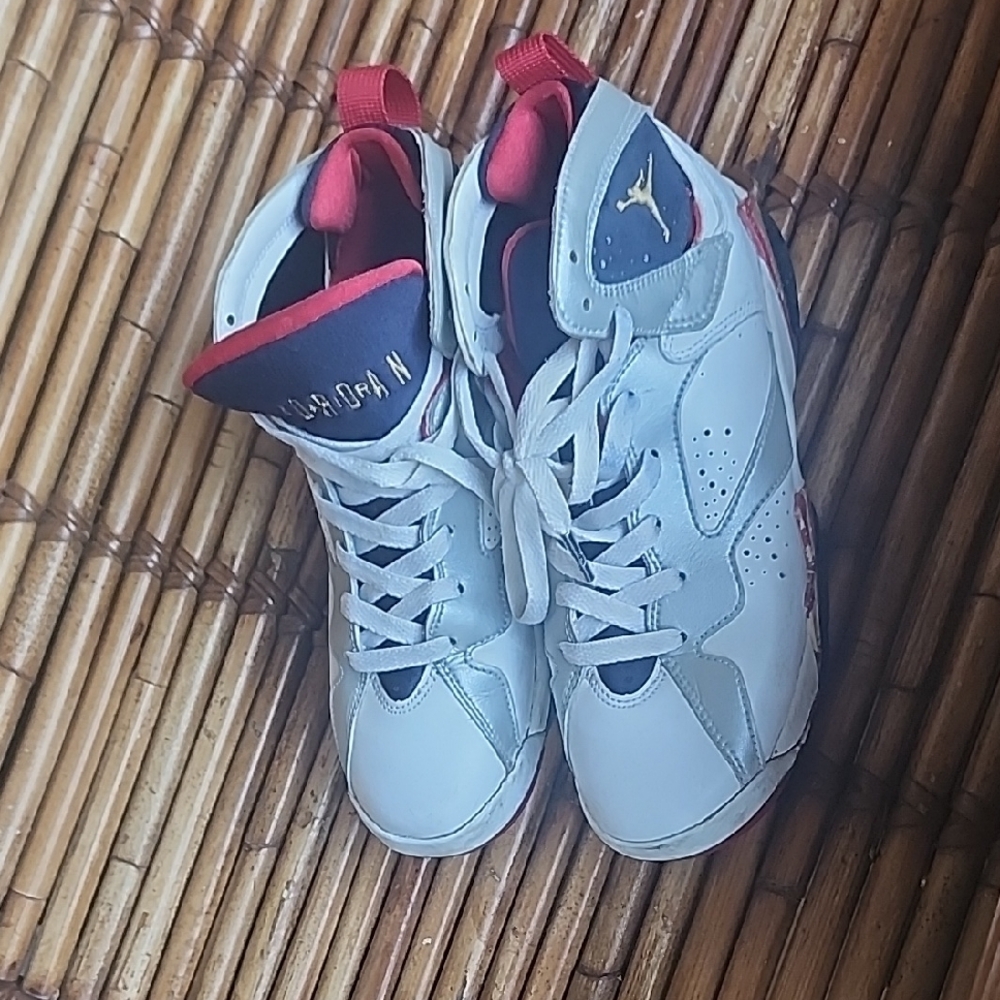 Air Jordan 7 Retro White Red Sneakers